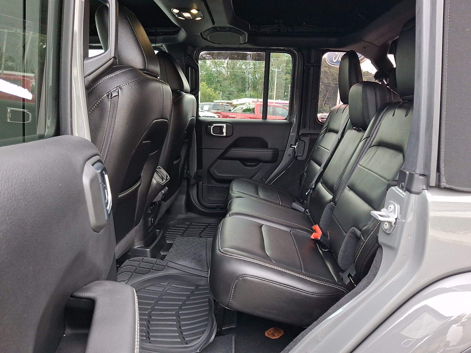 2021 Jeep Wrangler Unlimited UNLIMITED Sahara 4x4 6CYL MANUAL