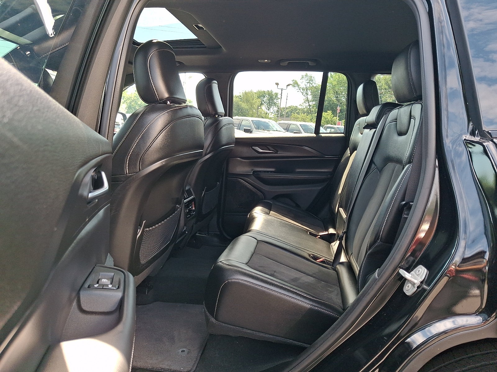 2023 Jeep Grand Cherokee Altitude X 4x4