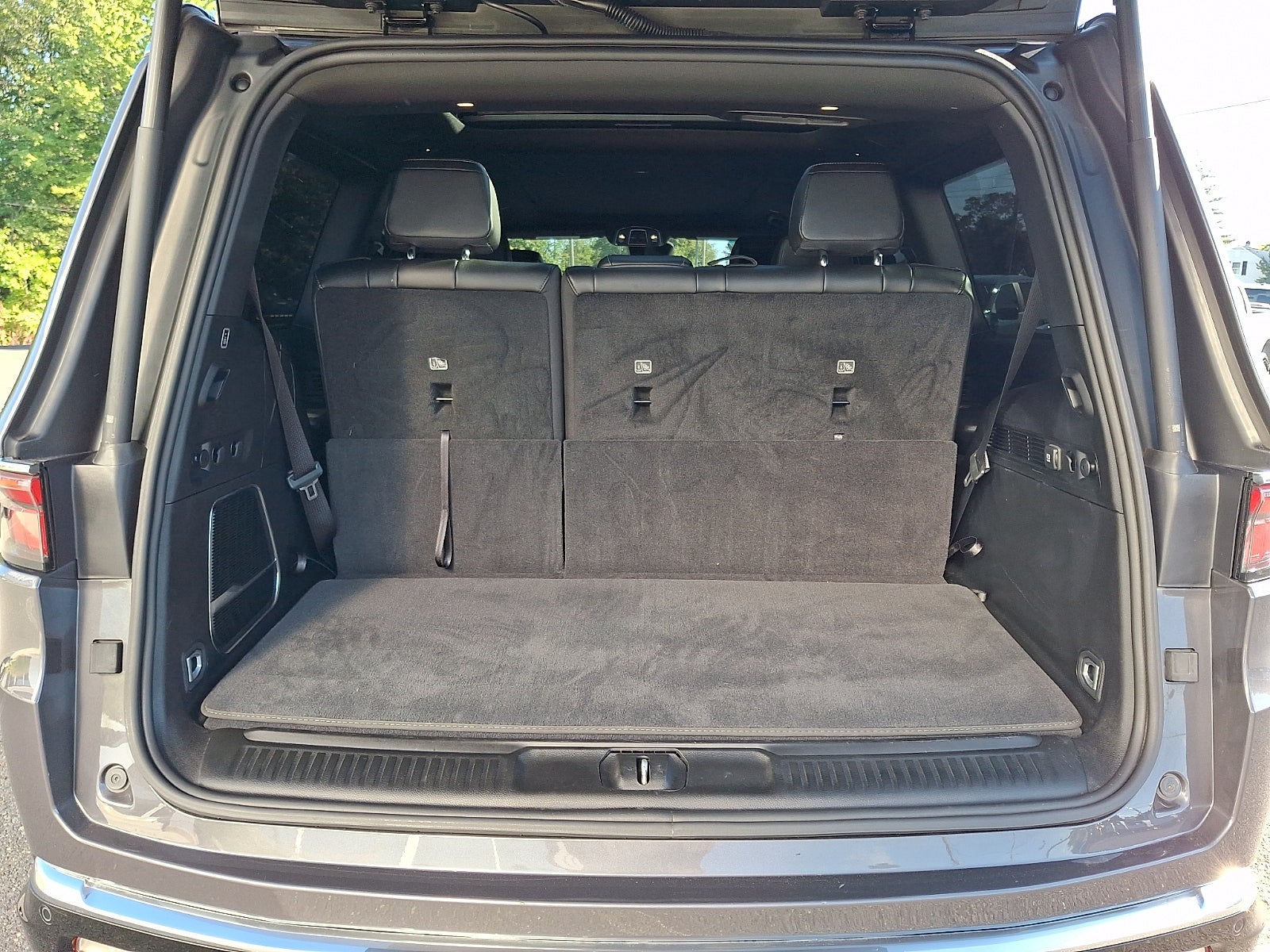 2025 Jeep Wagoneer 4x4 PREM GROUP W/PANO ROOF