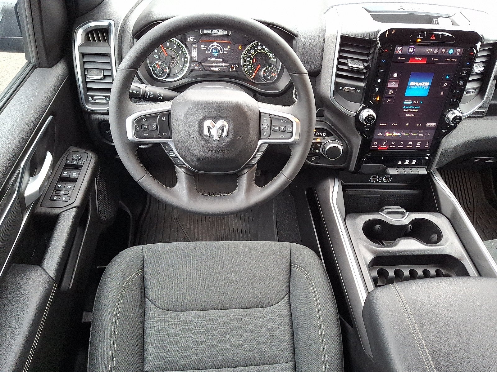 2025 RAM 1500 Big Horn Crew Cab 4x4 5'7" Box