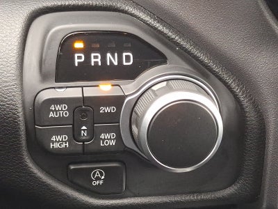 2025 RAM 1500 Big Horn Crew Cab 4x4 5'7" Box