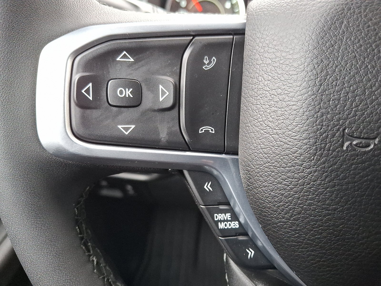 2025 RAM 1500 Big Horn Crew Cab 4x4 5'7" Box