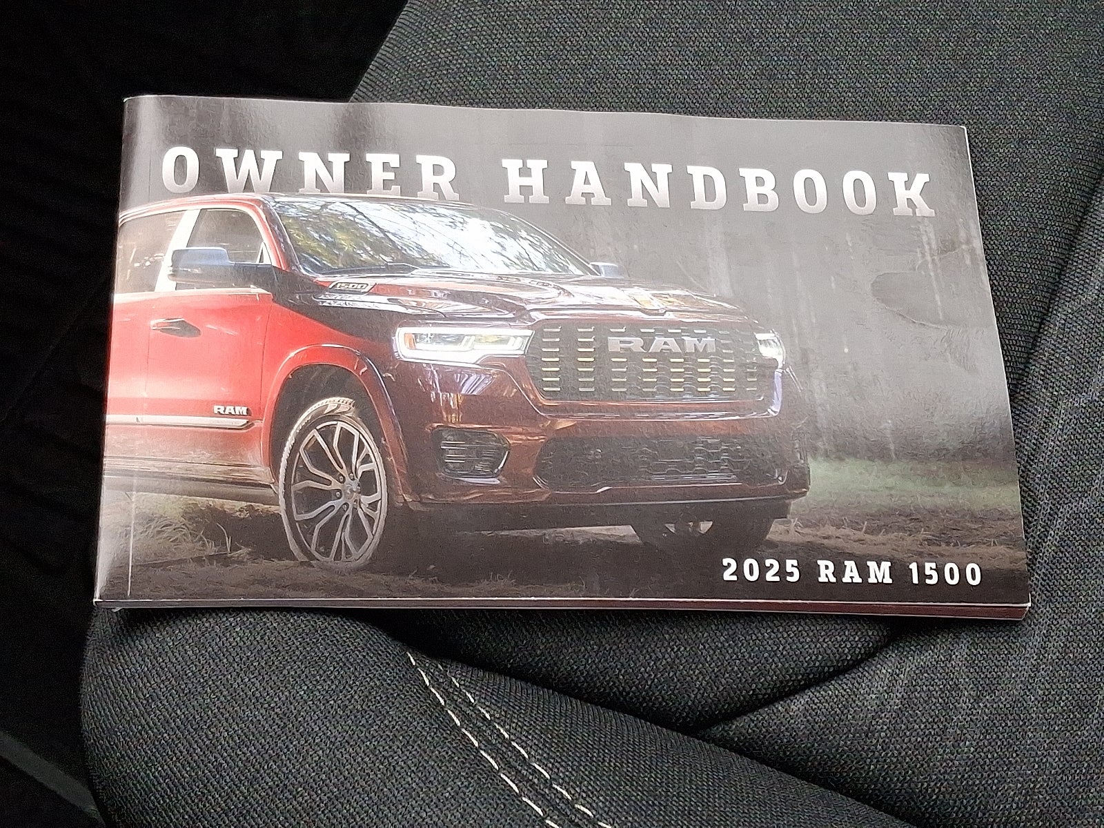 2025 RAM 1500 Big Horn Crew Cab 4x4 5'7" Box