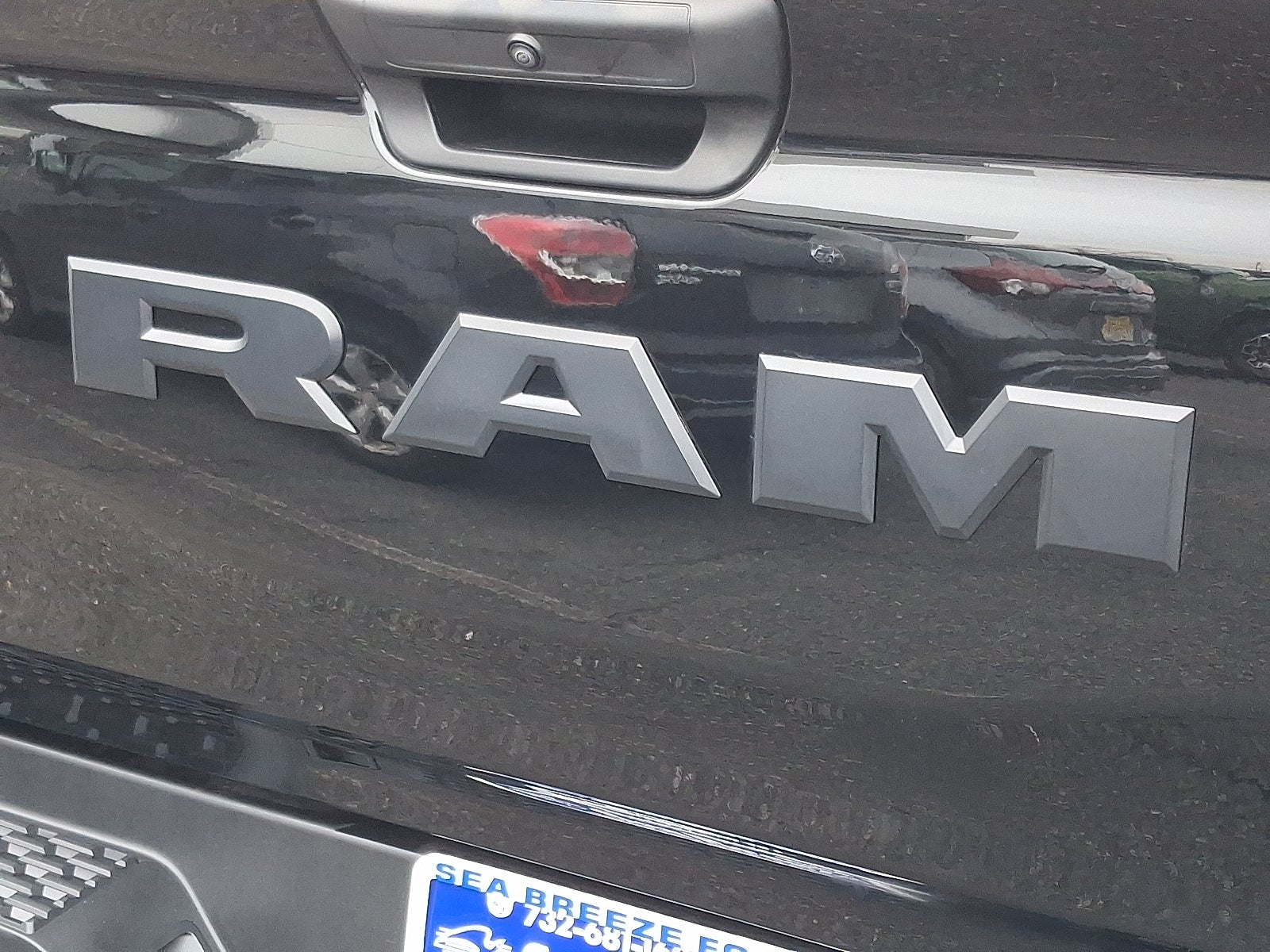 2025 RAM 1500 Big Horn Crew Cab 4x4 5'7" Box