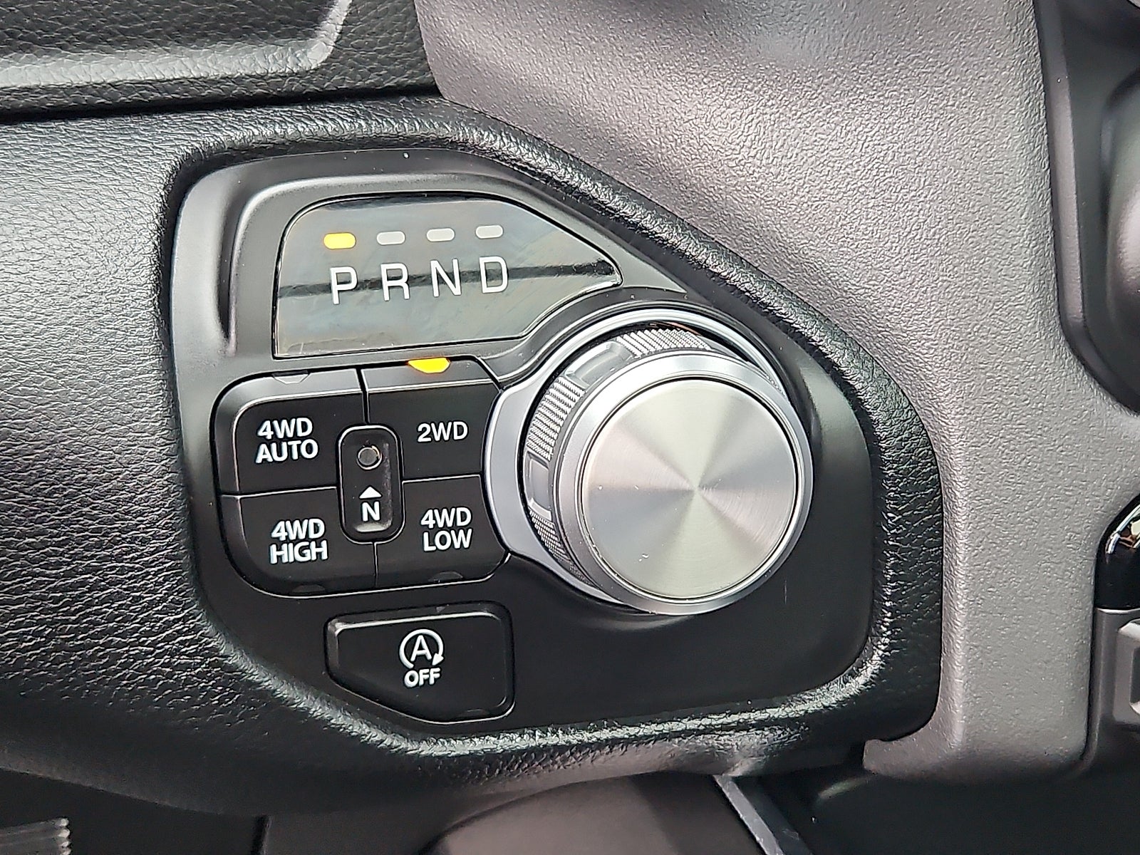 2022 RAM 1500 Laramie Crew Cab 4x4 6'4" Box