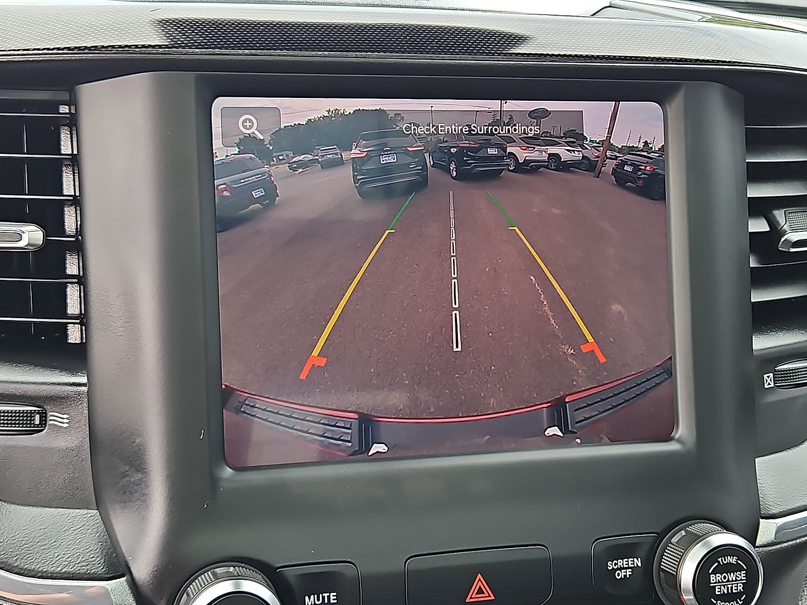 2022 RAM 1500 Laramie Crew Cab 4x4 6'4" Box