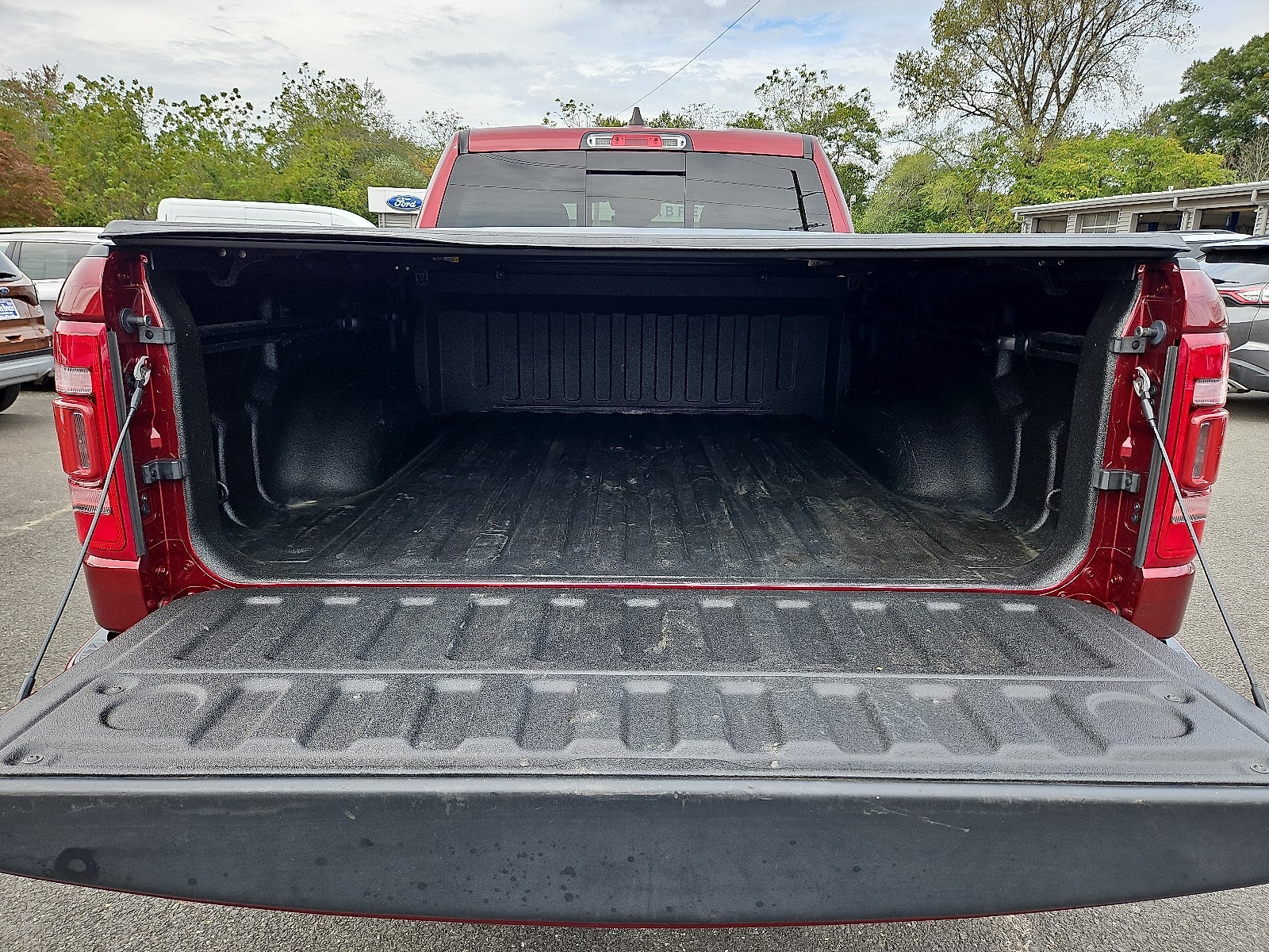 2022 RAM 1500 Laramie Crew Cab 4x4 6'4" Box