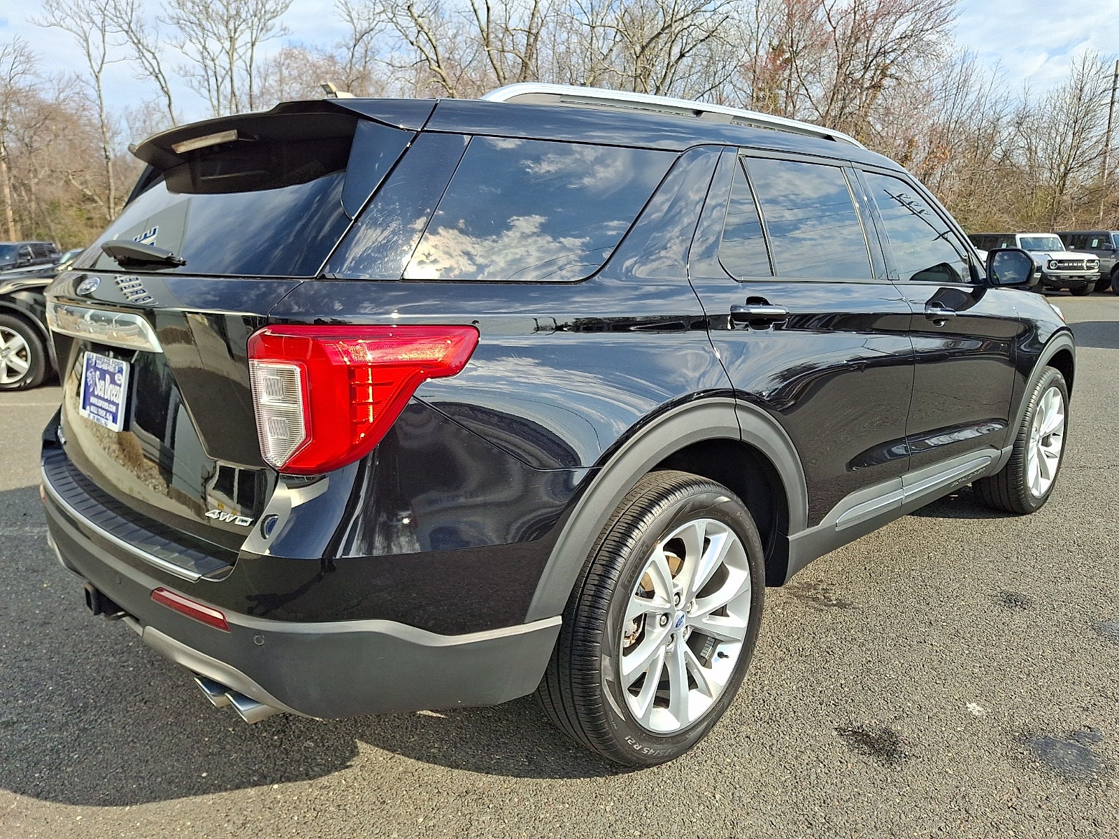 2023 Ford Explorer Platinum