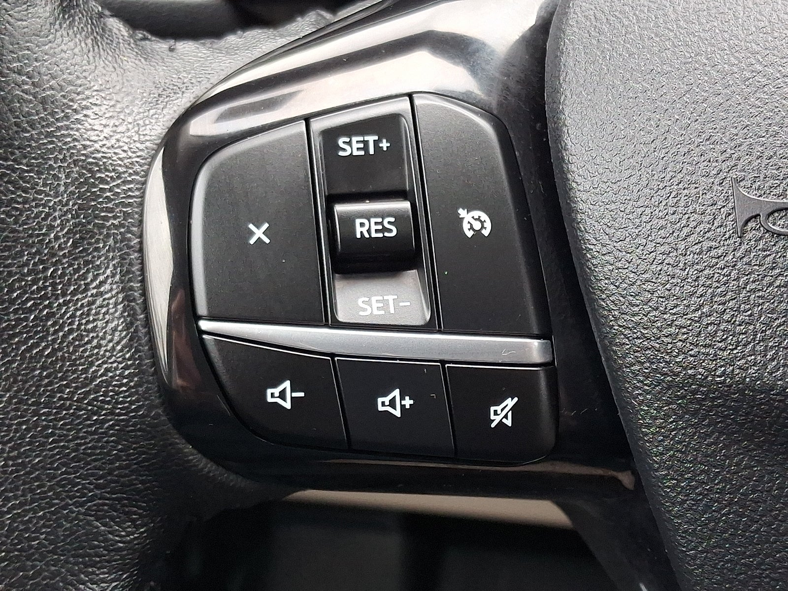 2021 Ford Escape SE HYBRID