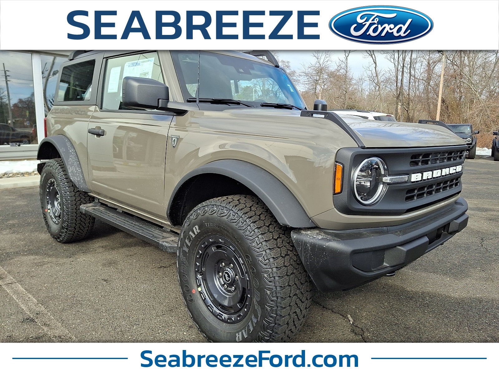 2025 Ford Bronco Base