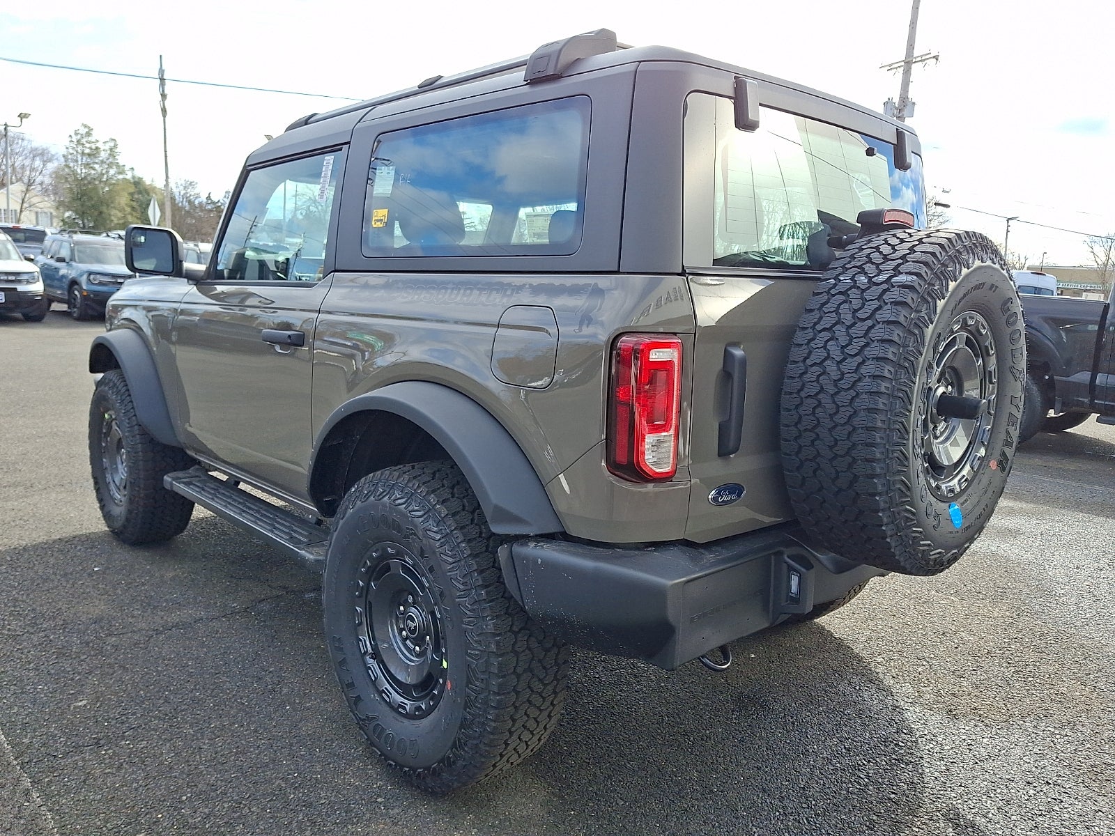 2025 Ford Bronco Base