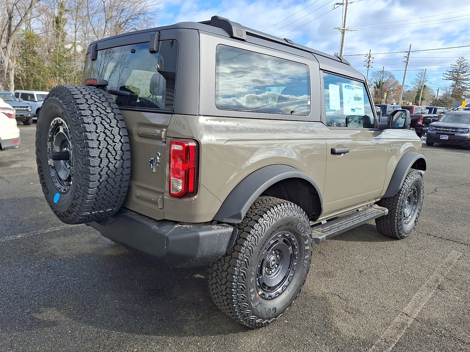 2025 Ford Bronco Base