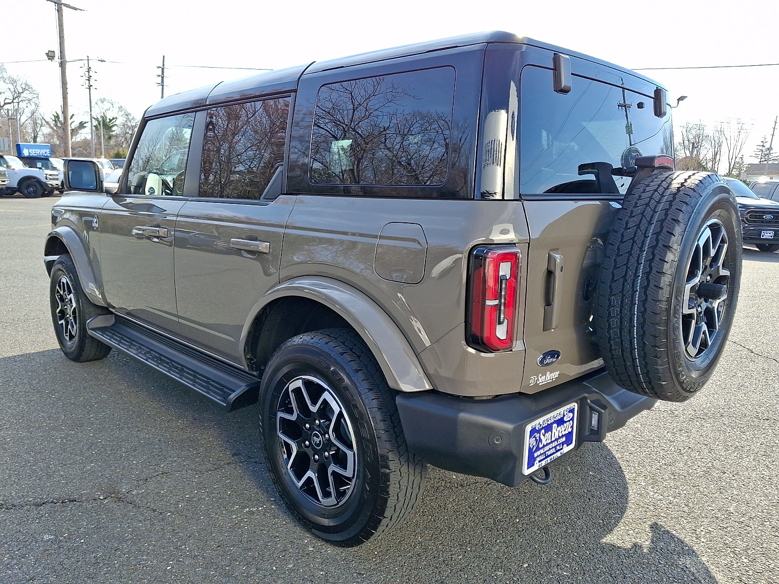 2025 Ford Bronco Outer Banks