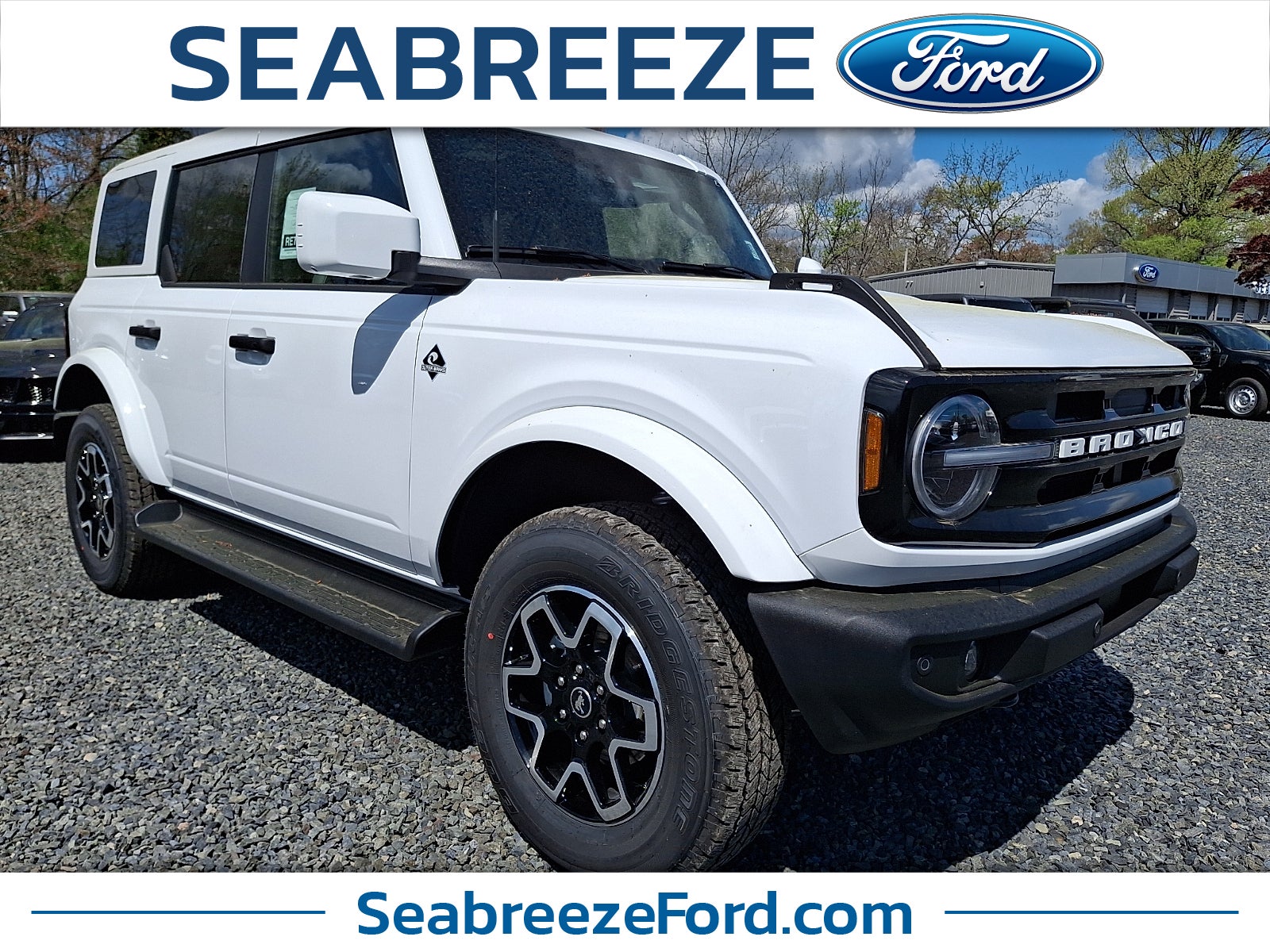 2026 Ford Bronco Outer Banks