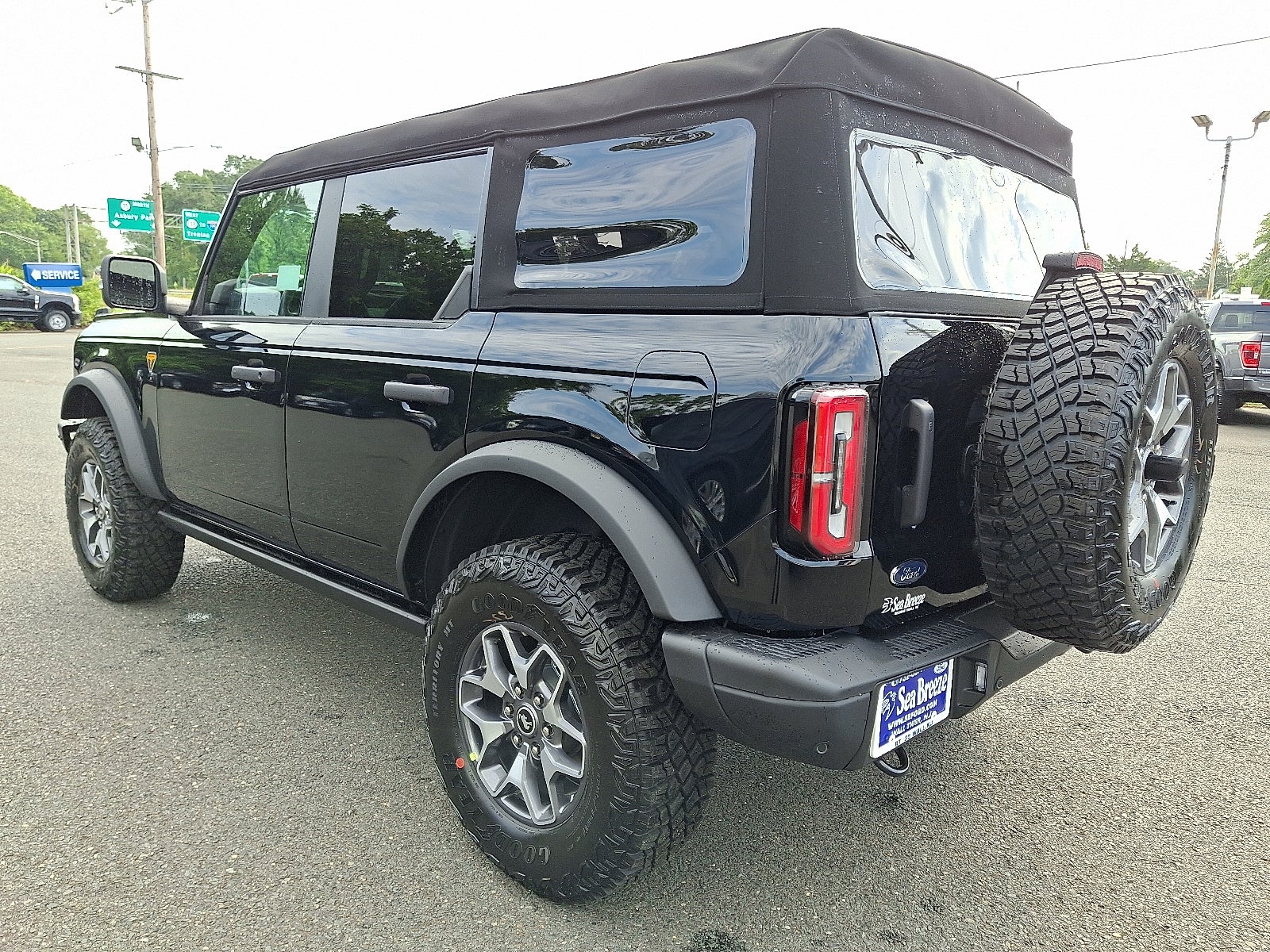 2025 Ford Bronco Badlands