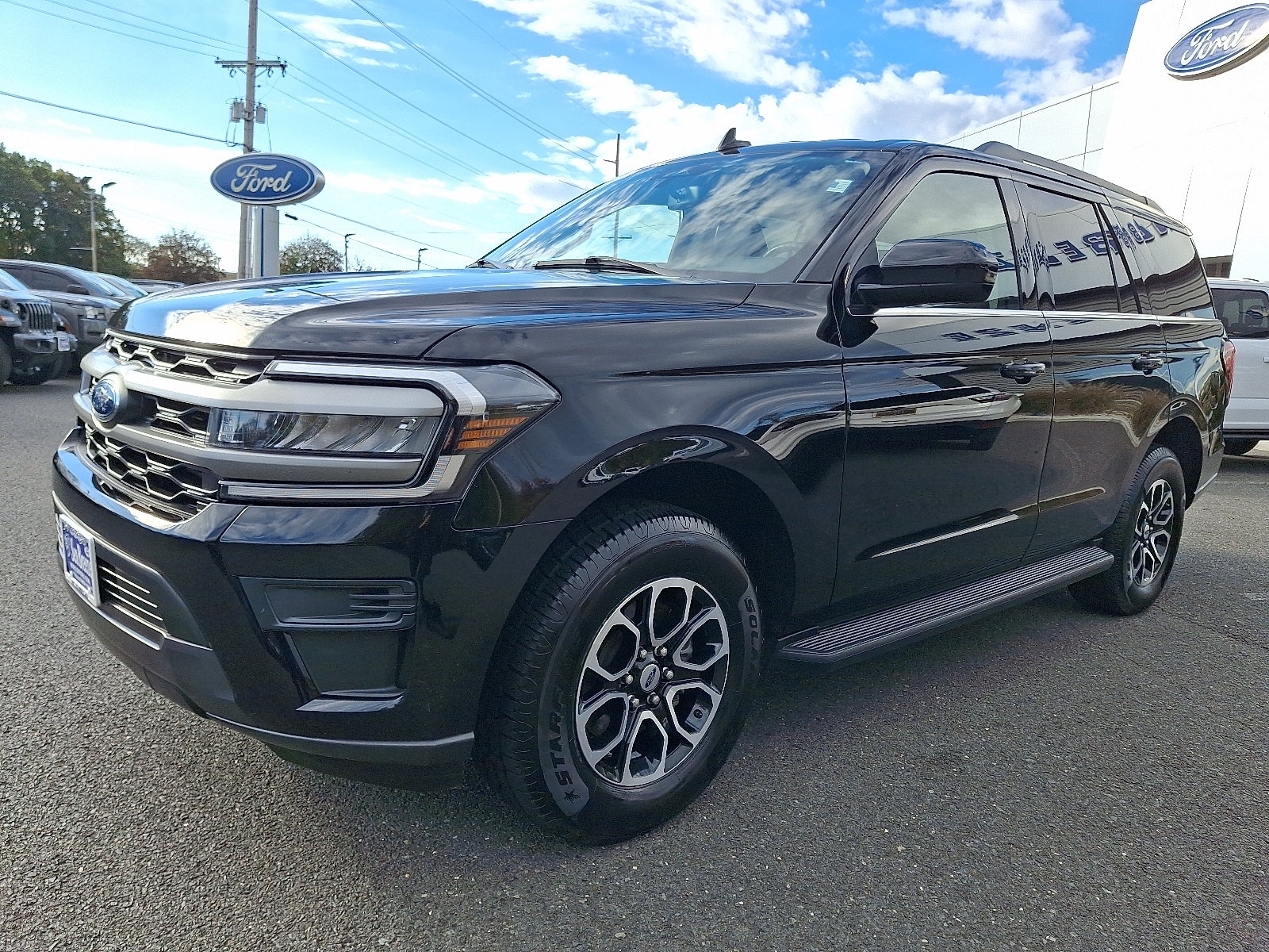 2024 Ford Expedition XLT