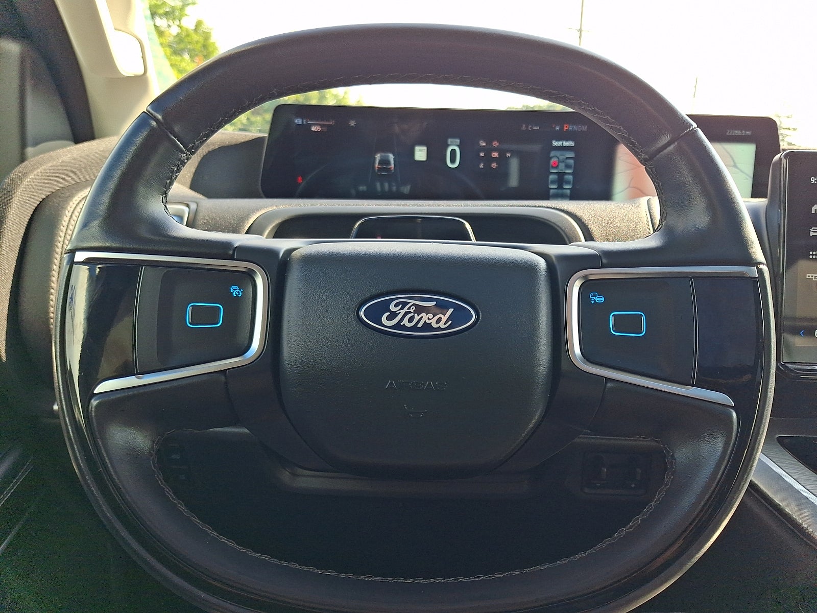 2025 Ford Expedition Platinum PANO MOONROOF