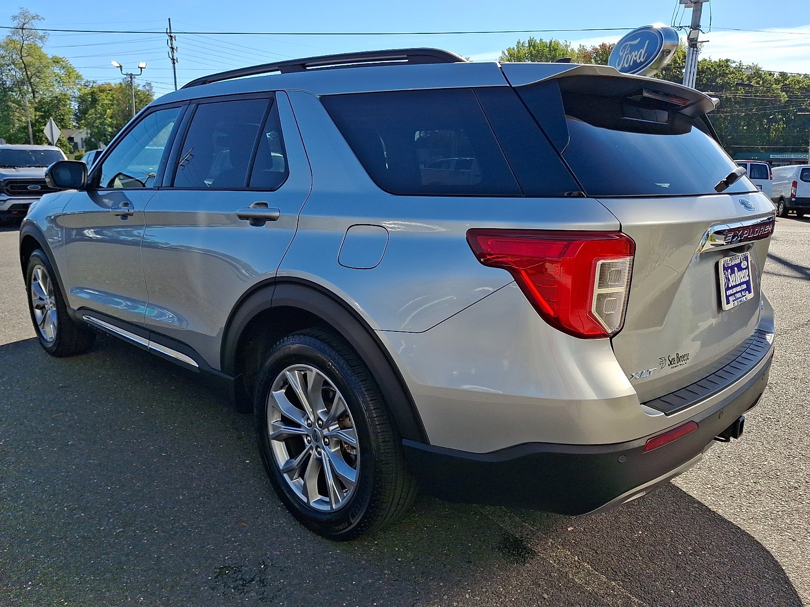 2024 Ford Explorer XLT