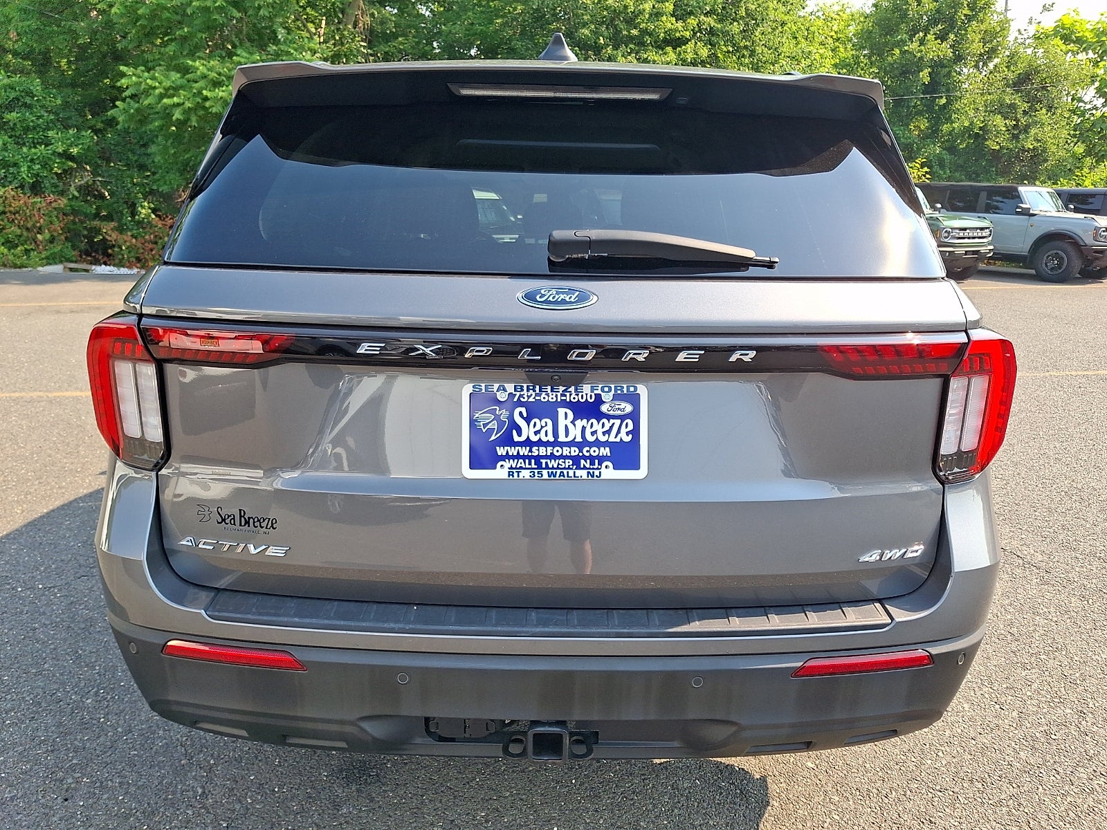 2025 Ford Explorer Active