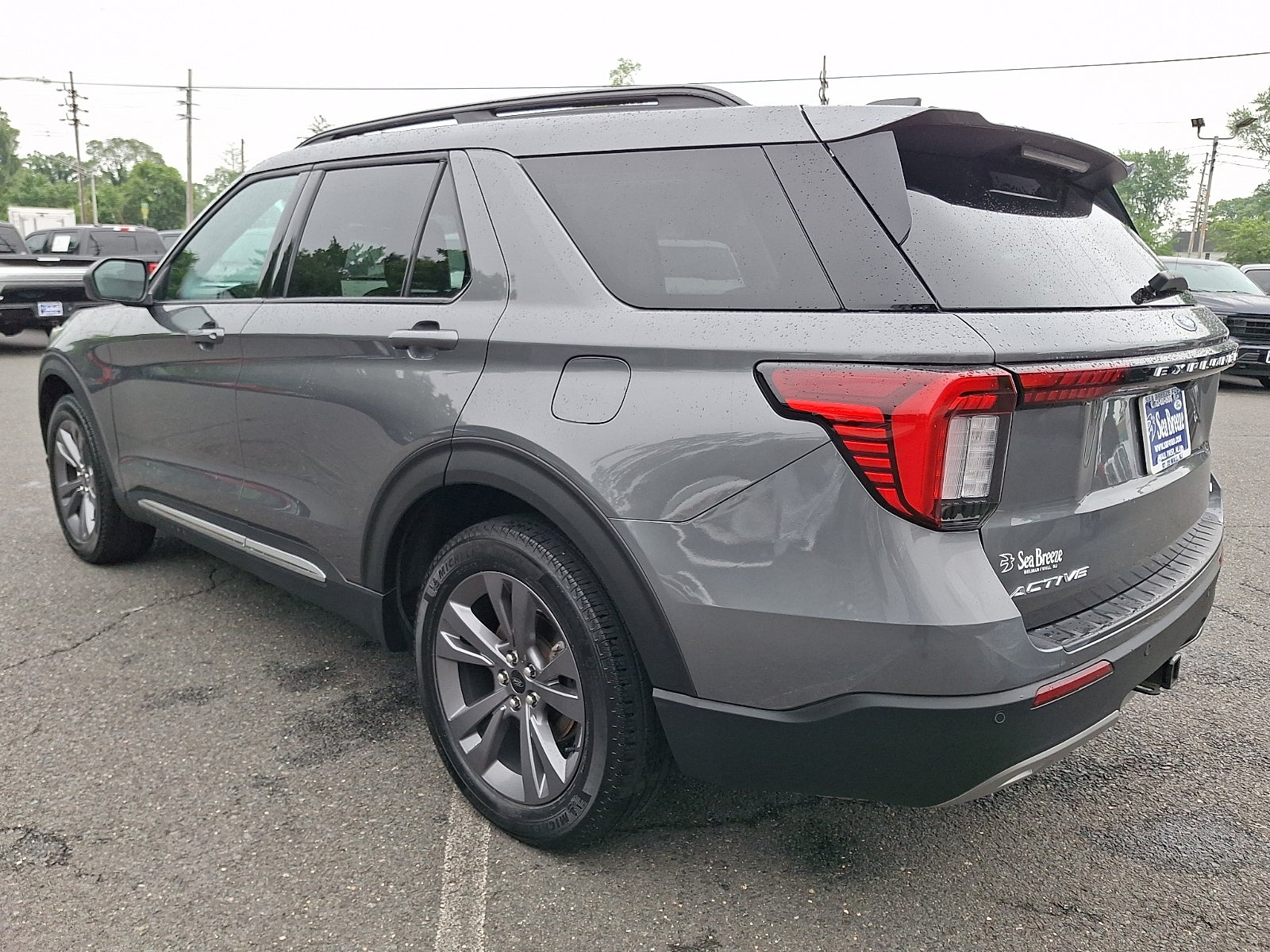 2025 Ford Explorer Active