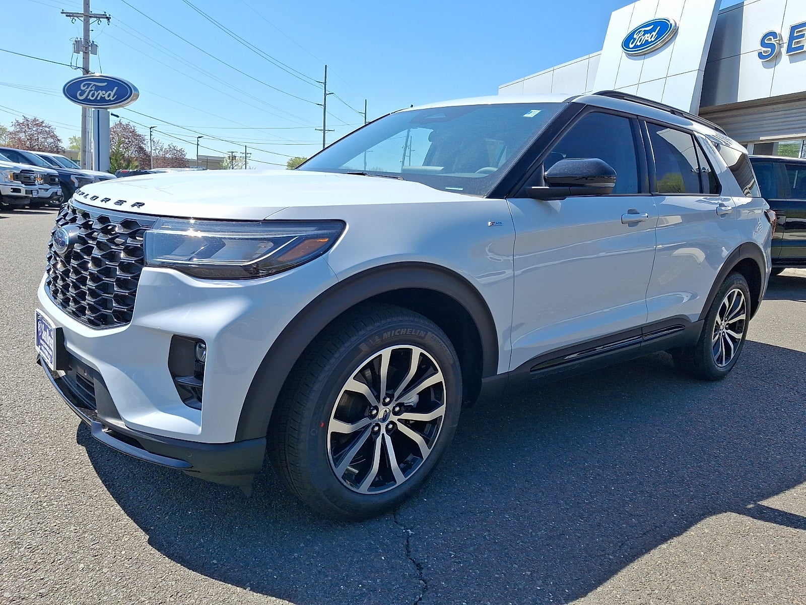 2026 Ford Explorer ST-Line