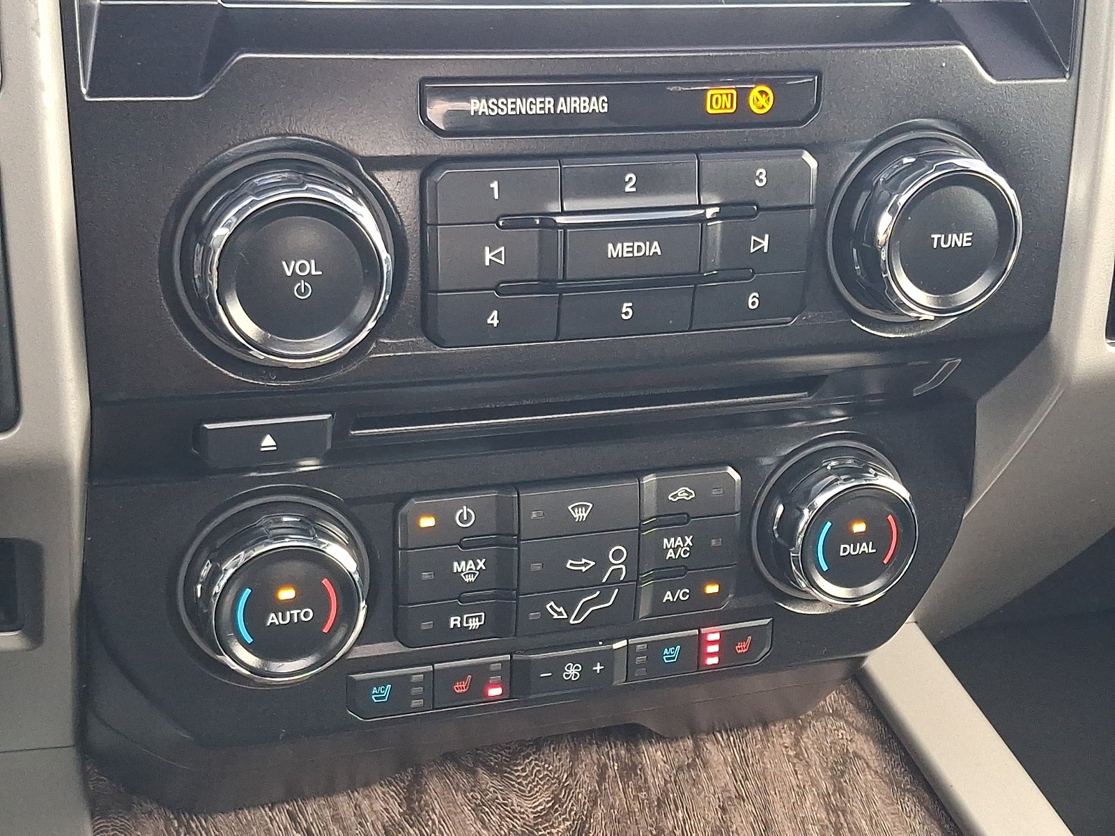 2017 Ford F-250 LARIAT