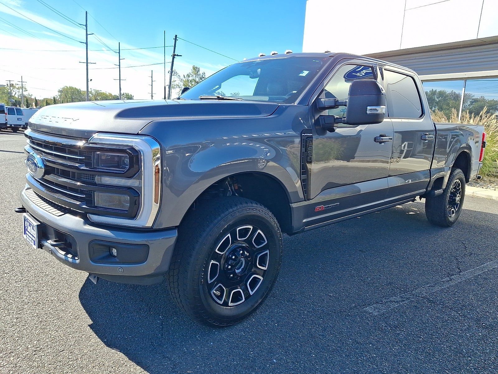 2025 Ford F-250 Platinum PANO ROOF 100K FORD WARRANTY INC