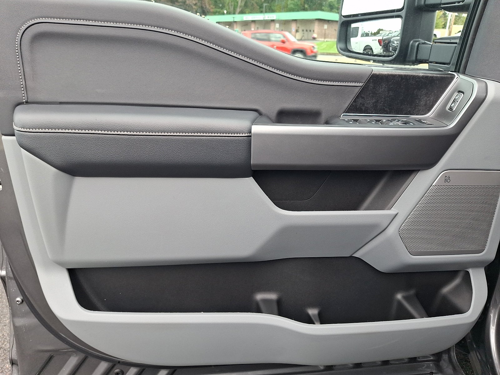 2027 Ford F-250 XLT
