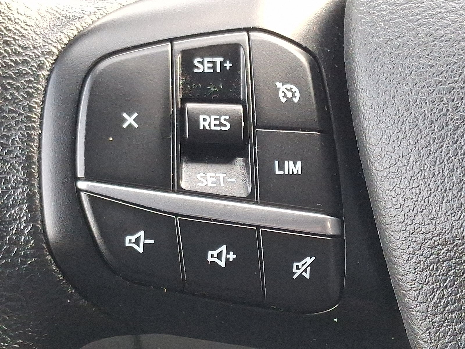 2024 Ford Transit Cargo Van Base