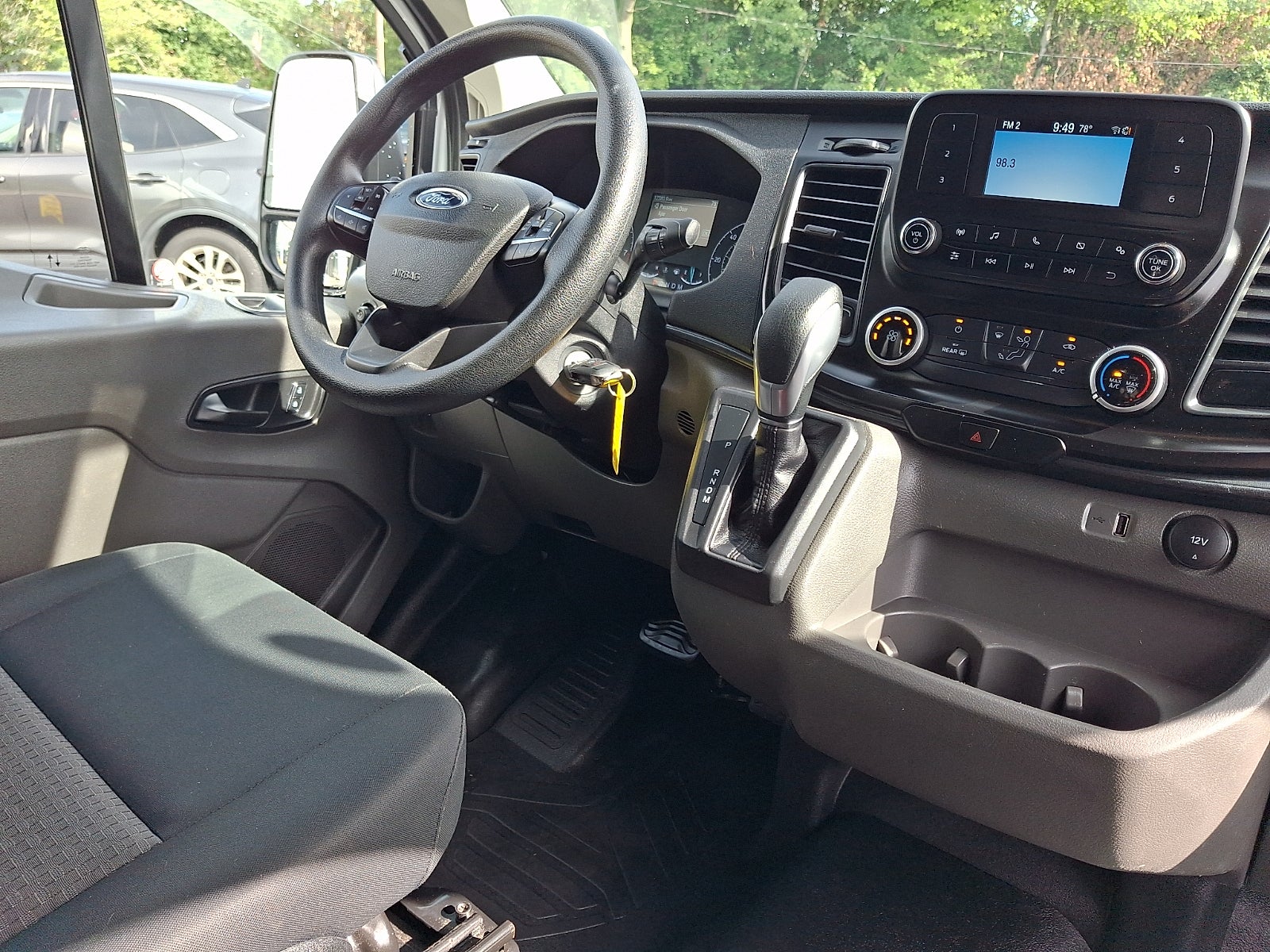 2025 Ford Transit-250 Cargo Van Base