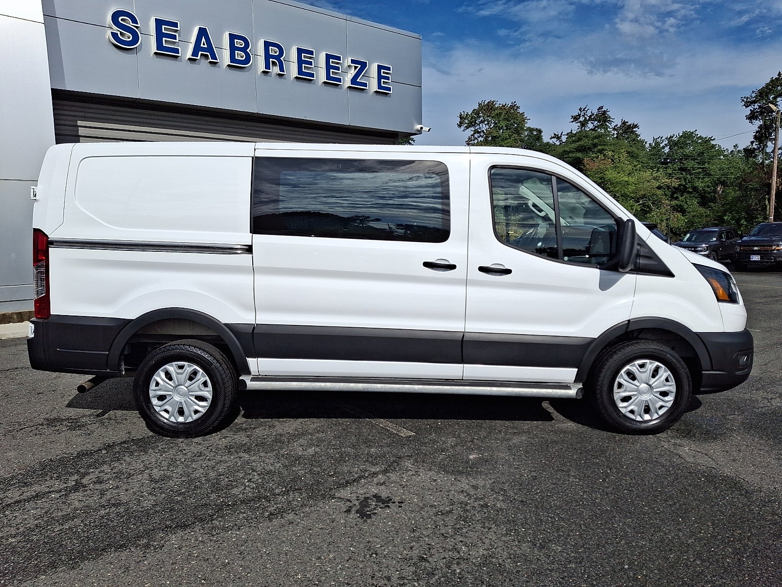 2025 Ford Transit-250 Cargo Van Base