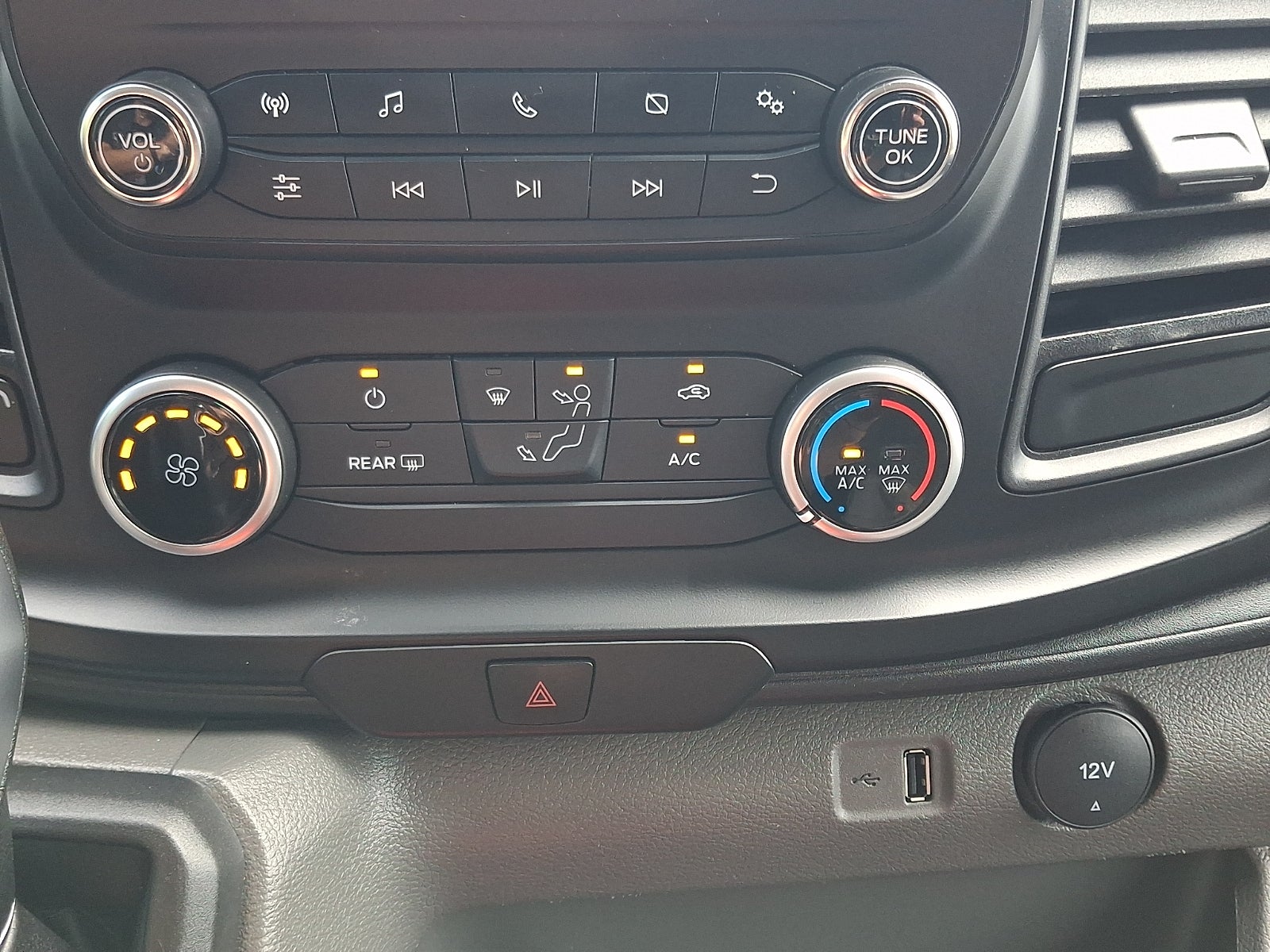 2024 Ford Transit-250 Cargo Van Base
