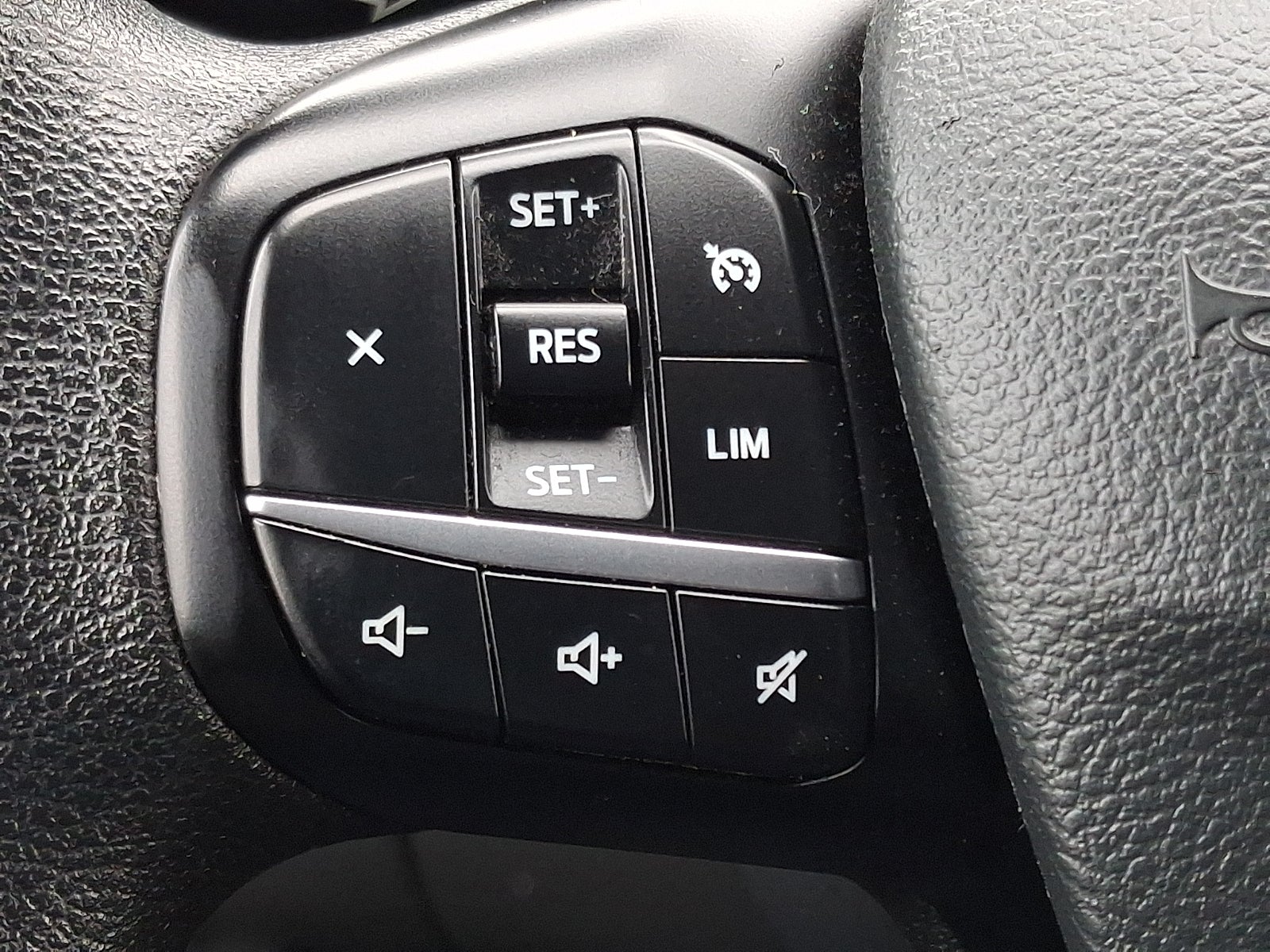 2024 Ford Transit-250 Cargo Van Base