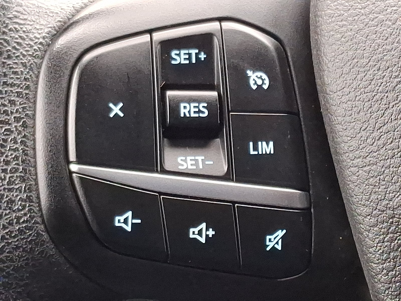 2023 Ford Transit Cargo Van 148 WB High Roof Cargo