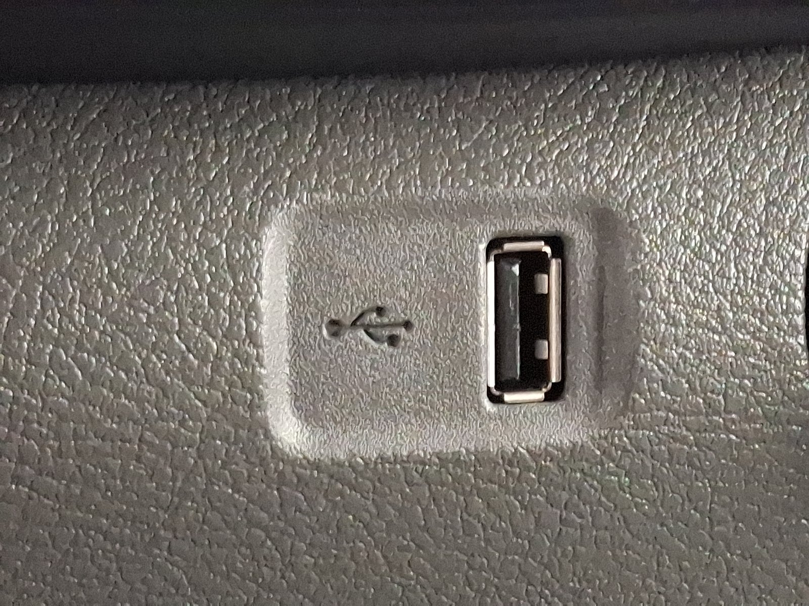 2023 Ford Transit Cargo Van 148 WB High Roof Cargo