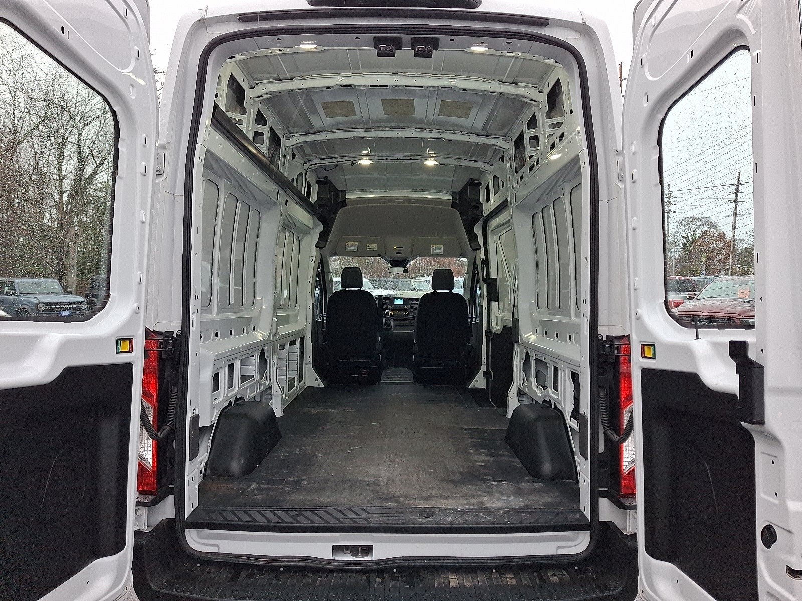 2023 Ford Transit Cargo Van 148 WB High Roof Cargo