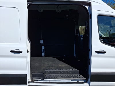 2025 Ford Transit-250 Cargo Van XLT