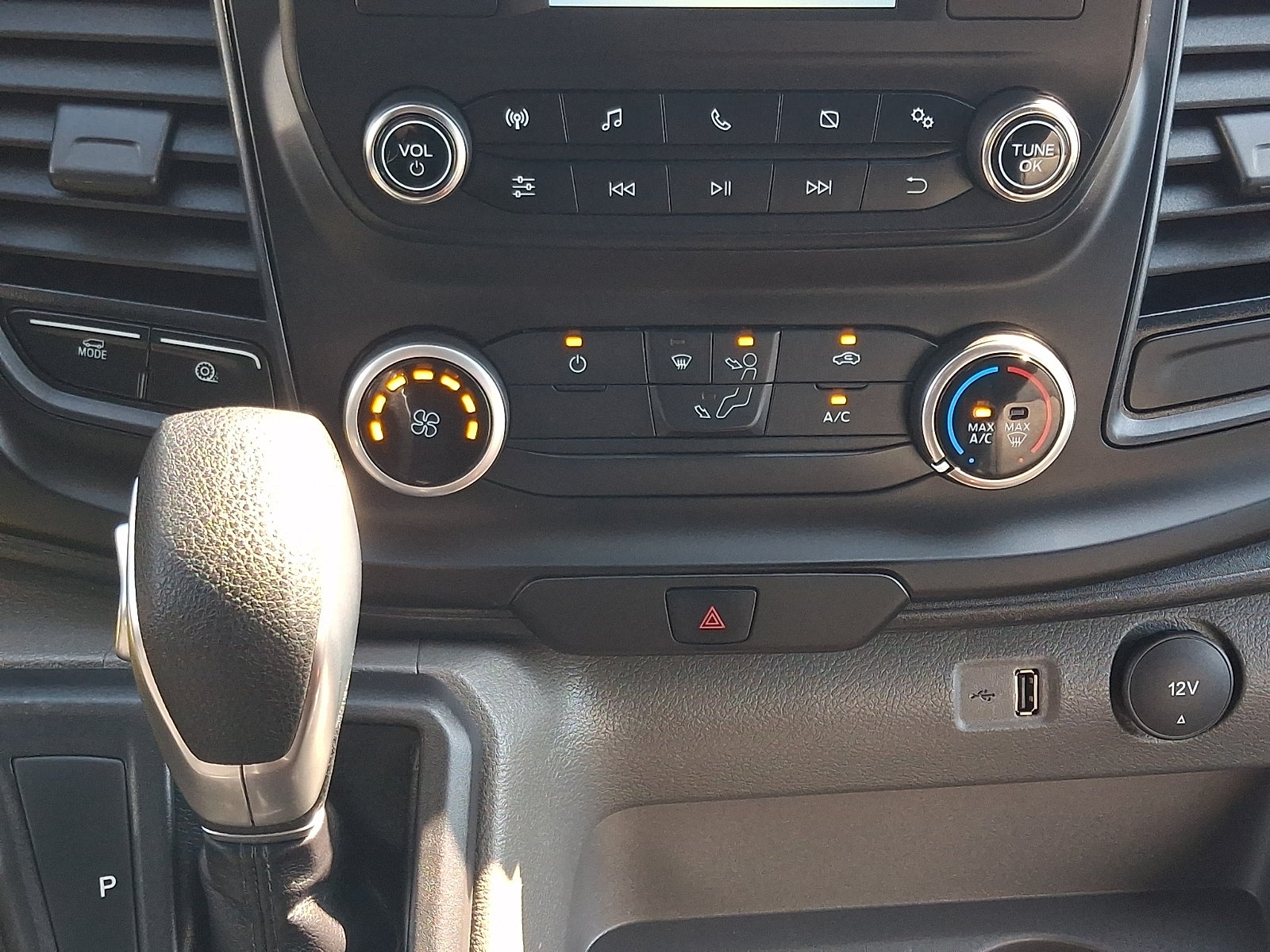 2025 Ford Transit-250 Cargo Van XLT