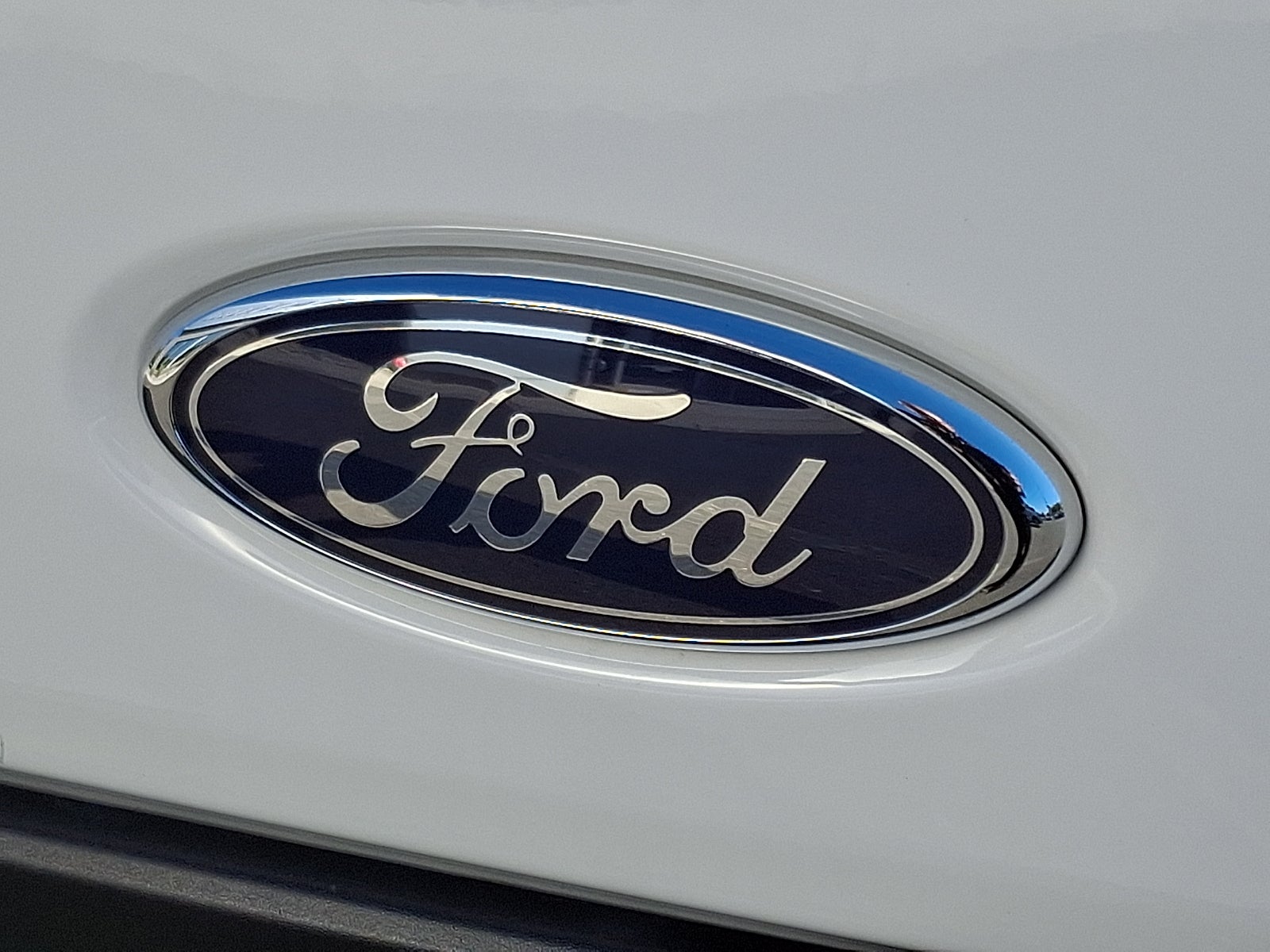 2025 Ford Transit-250 Cargo Van XLT
