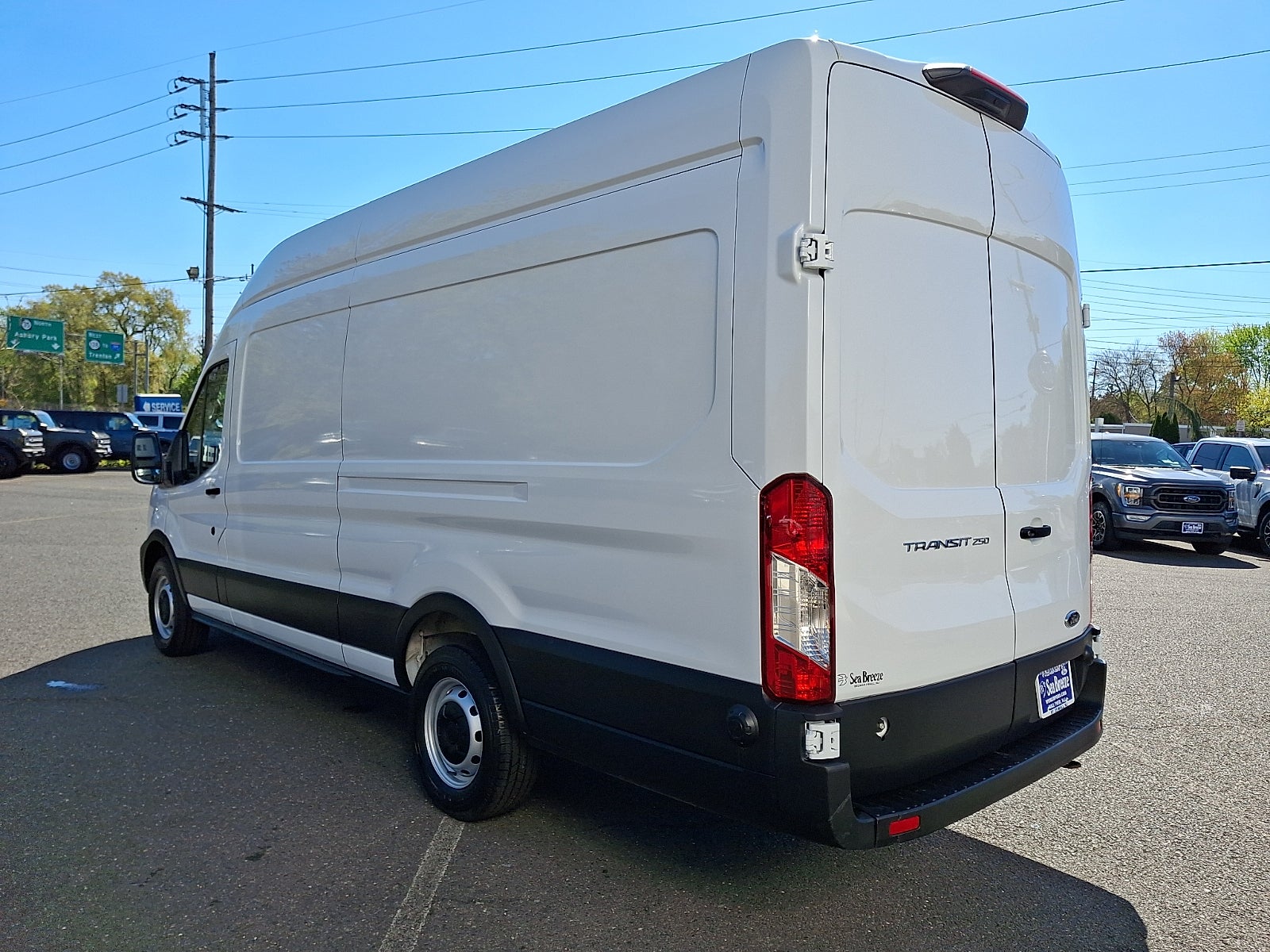 2025 Ford Transit-250 Cargo Van XLT