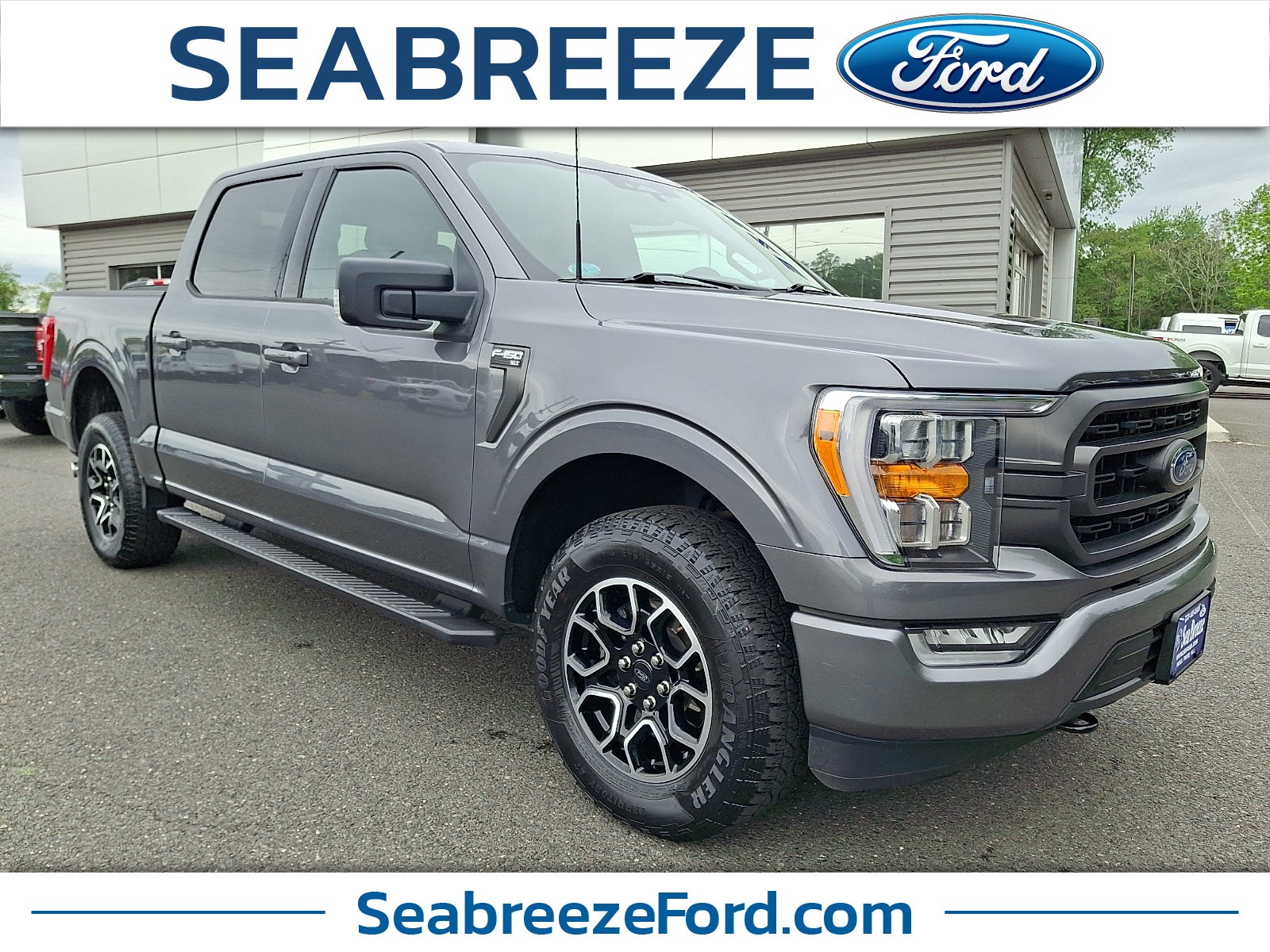 2022 Ford F-150 XLT 5.0 V8