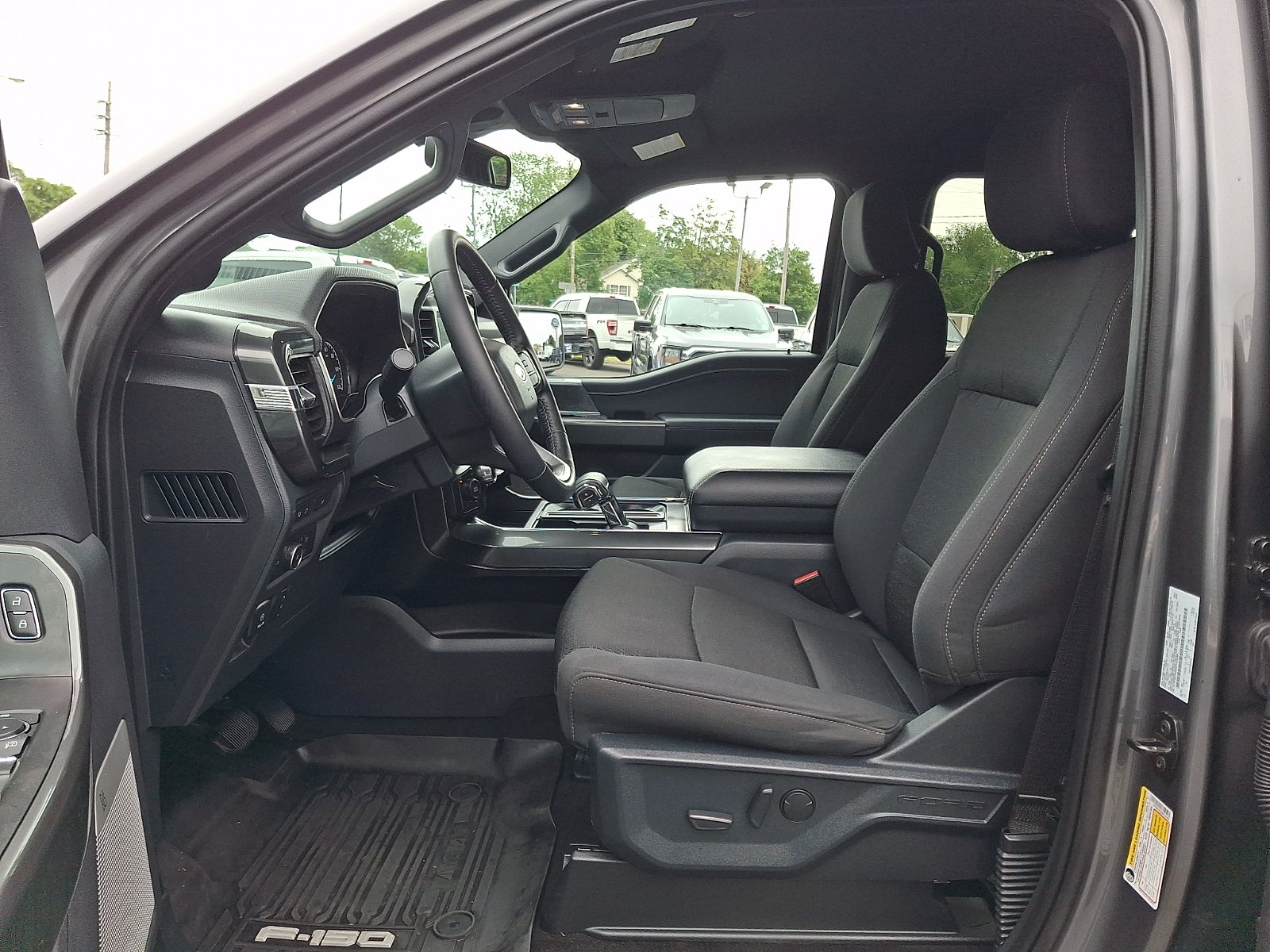 2022 Ford F-150 XLT 5.0 V8