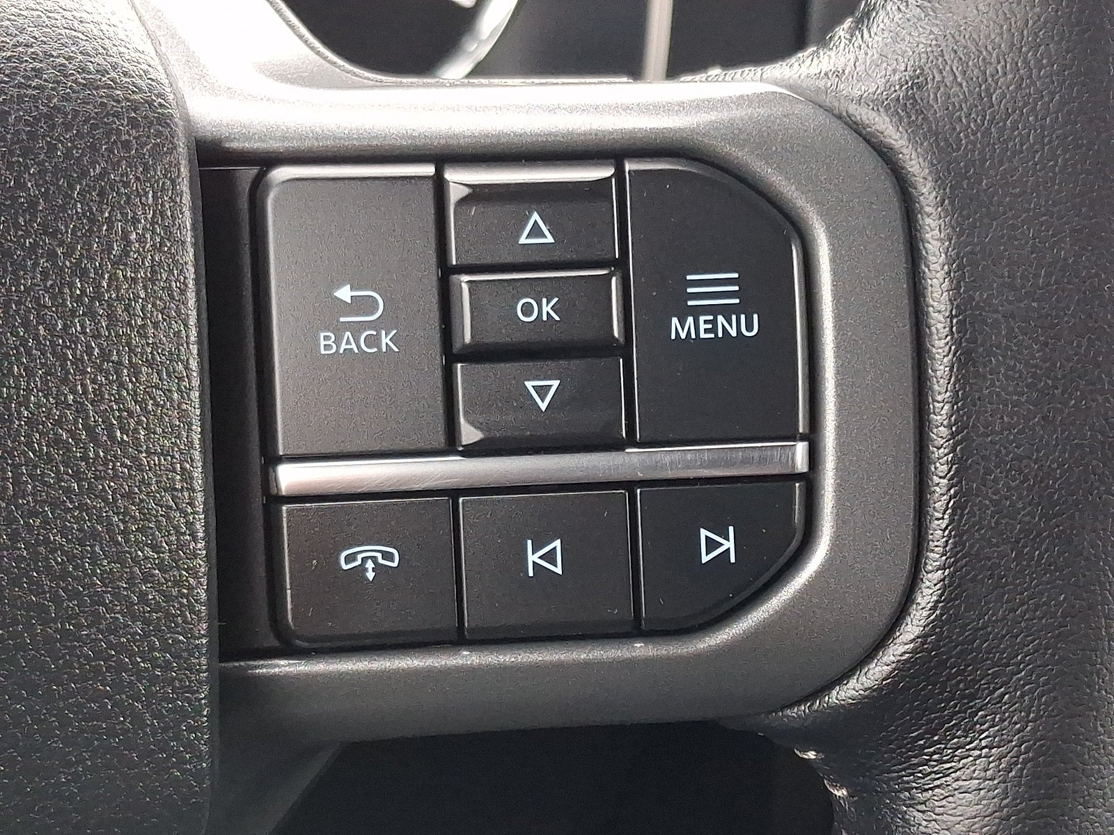 2022 Ford F-150 XLT 5.0 V8