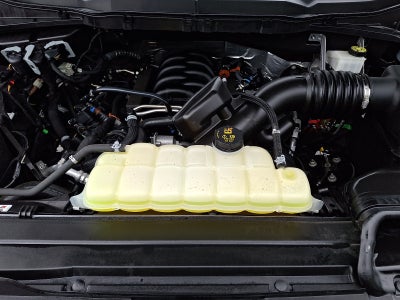 2022 Ford F-150 XLT 5.0 V8