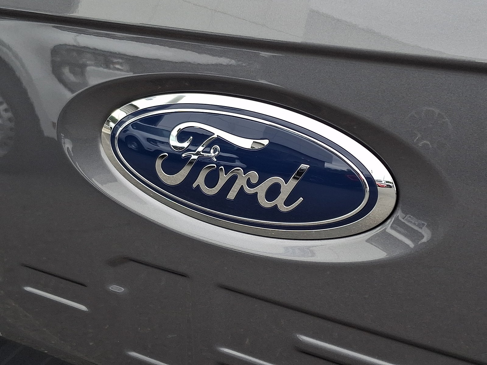2022 Ford F-150 XLT 5.0 V8