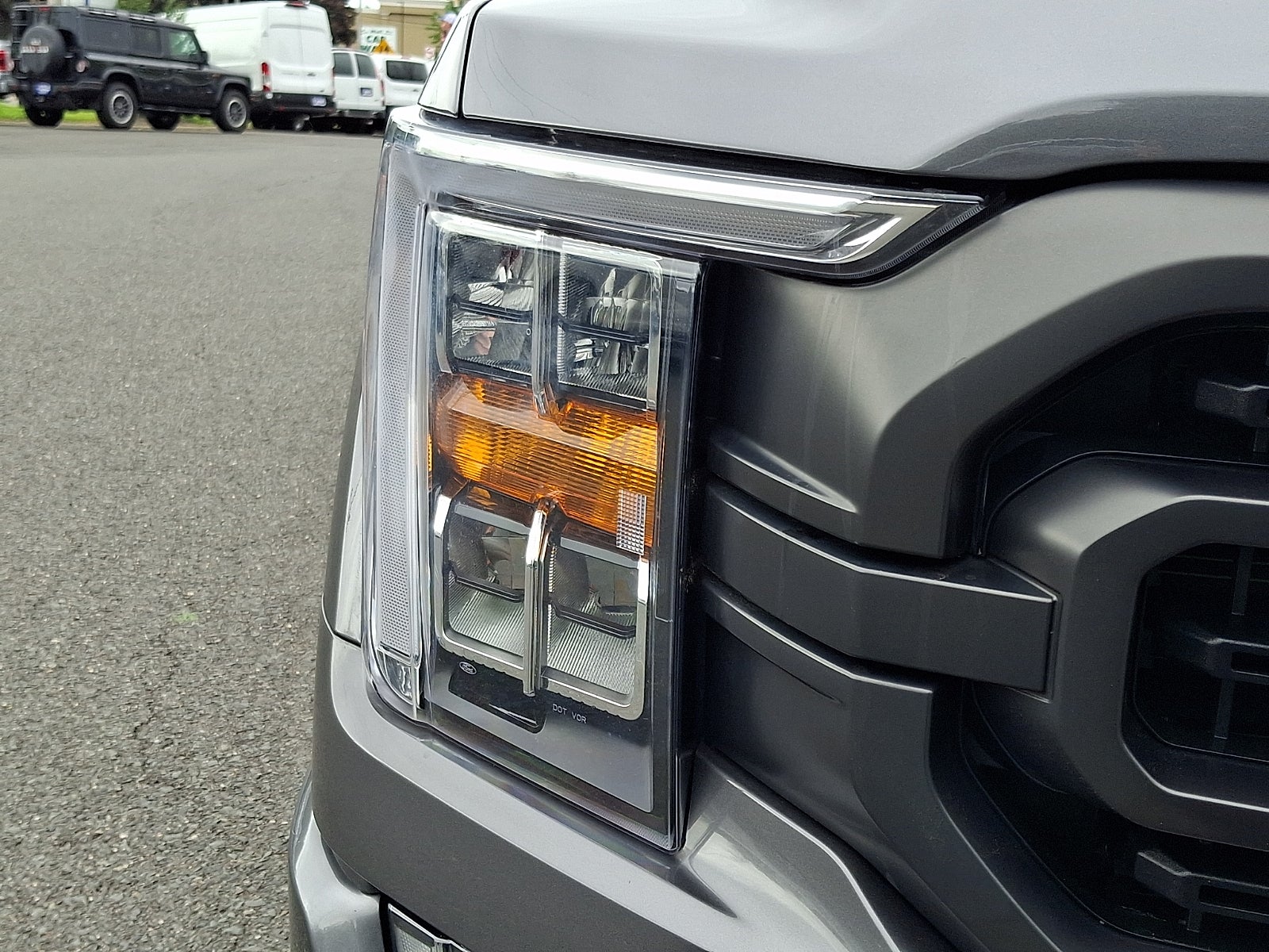 2022 Ford F-150 XLT 5.0 V8