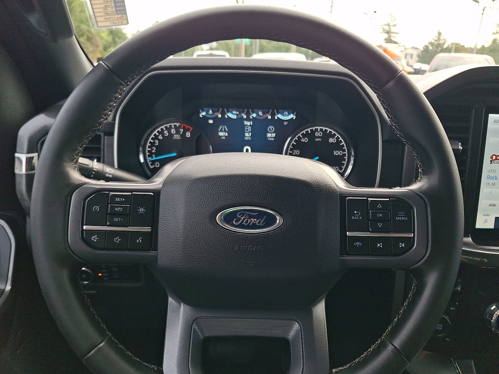2023 Ford F-150 XLT 5.0V8