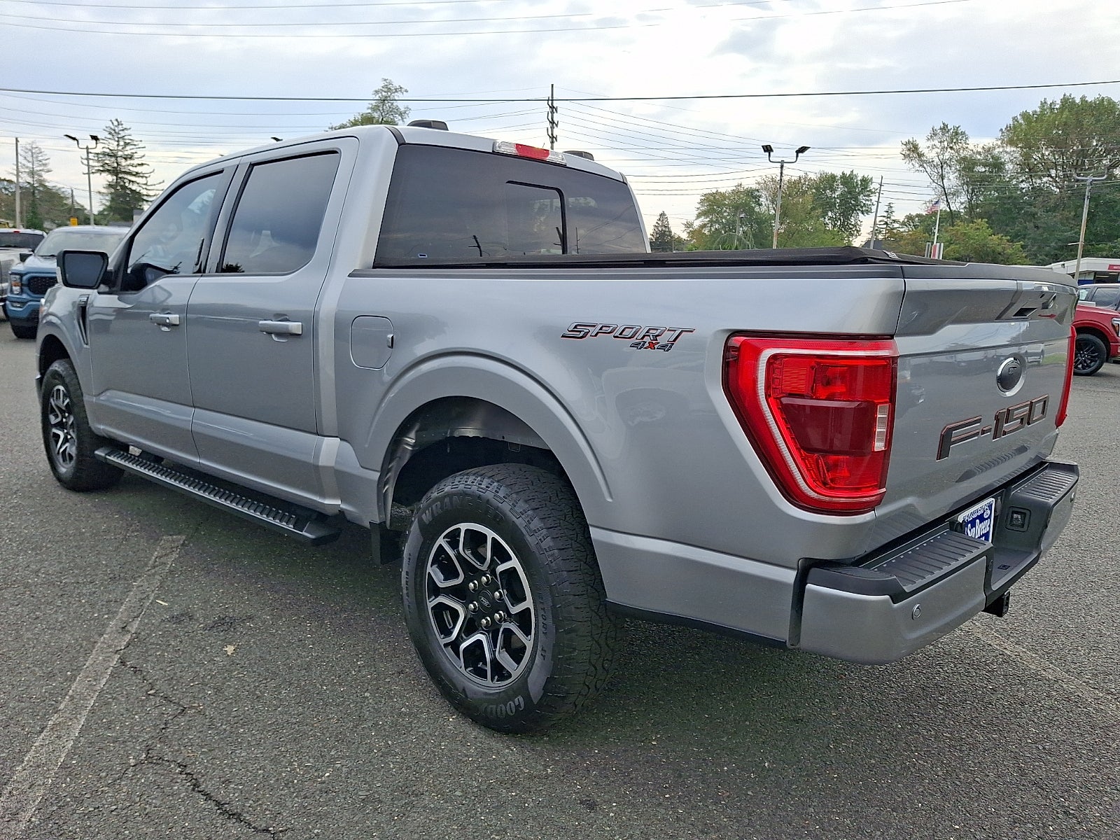 2023 Ford F-150 XLT 5.0V8