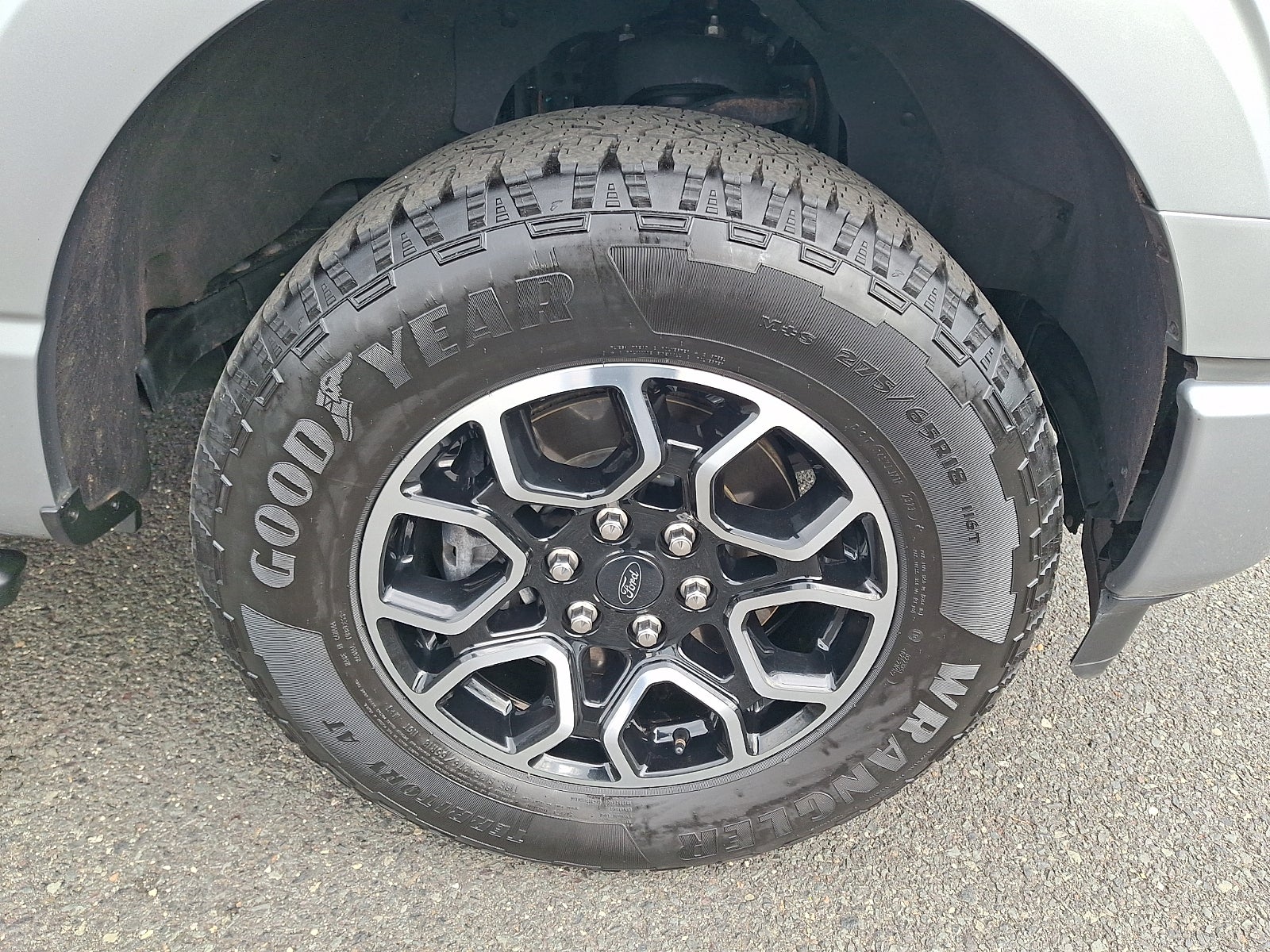 2023 Ford F-150 XLT 5.0V8