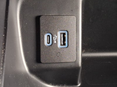 2023 Ford F-150 XLT 5.0 V8
